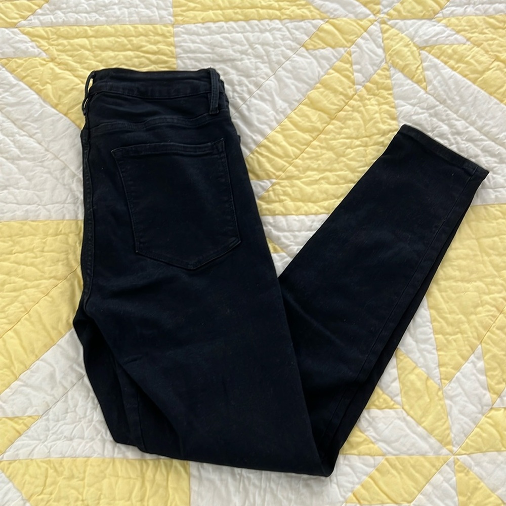 FRAME le one skinny